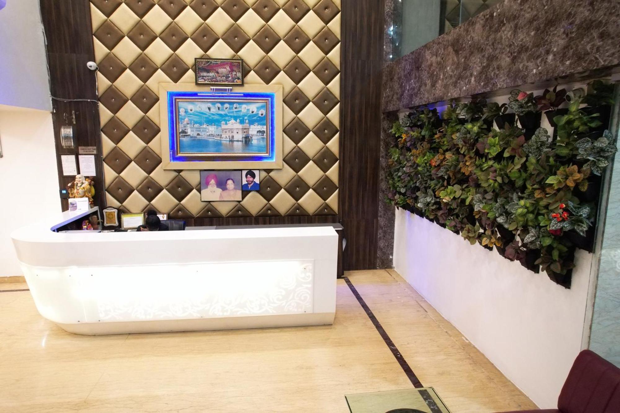 Sheetal International Hotell Rāipur Eksteriør bilde